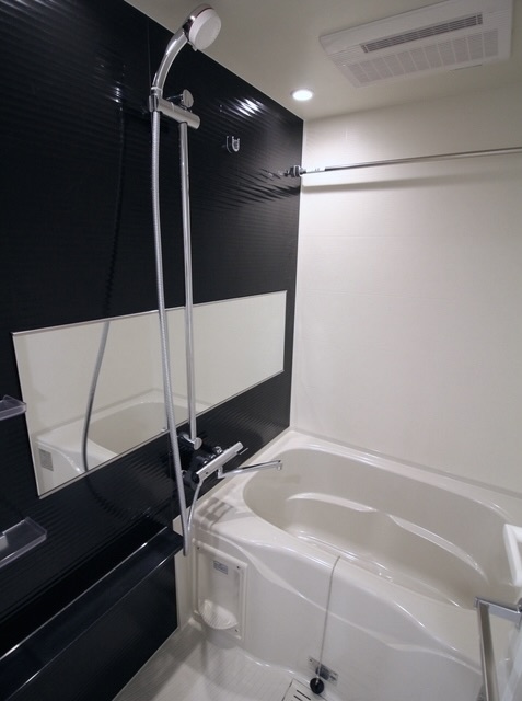 バス・シャワールーム　風呂