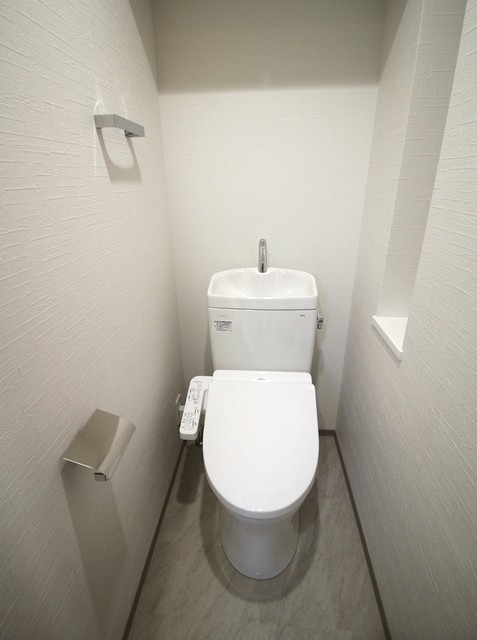 トイレ　トイレ