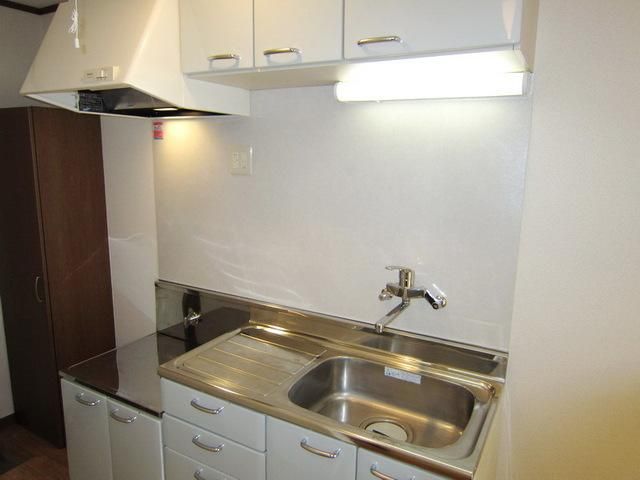 キッチン　タウンハウジング府中店まで