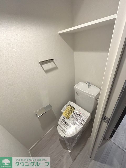 トイレ　※写真は同タイプ住戸です。