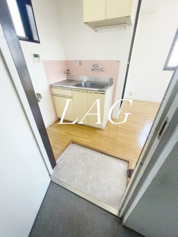 玄関　玄関です。