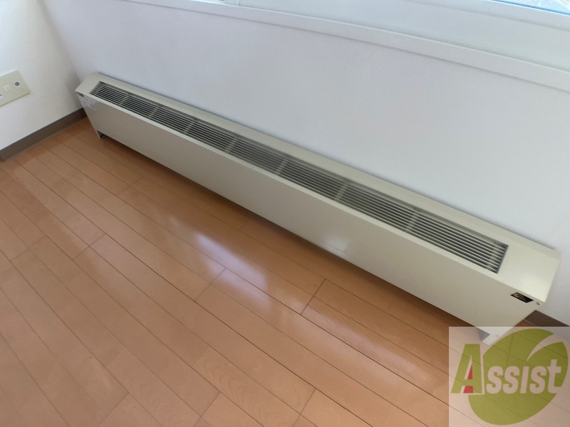 その他設備　電気暖房です。冬場の寒い日でも安心ですね～