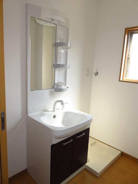 洗面設備　平成３０年３月完成オール電化アパート！
