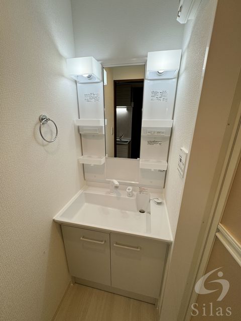 洗面設備　同仕様