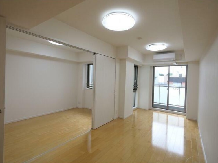 居室・リビング　※別部屋参考写真♪