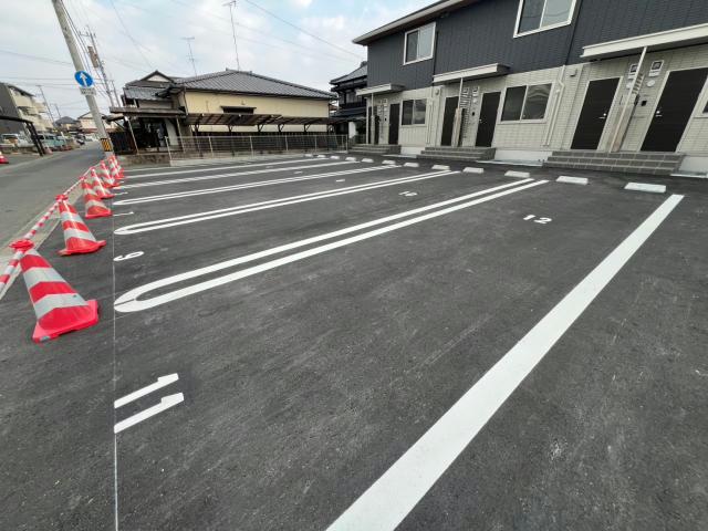 駐車場　駐車場