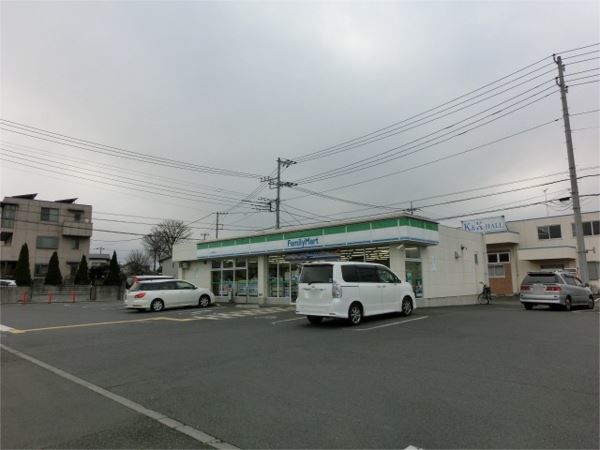 コンビニ　ファミリーマート入間下藤沢店（コンビニ）まで3049m
