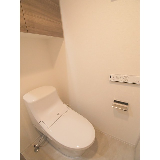 トイレ　落ち着いたトイレです