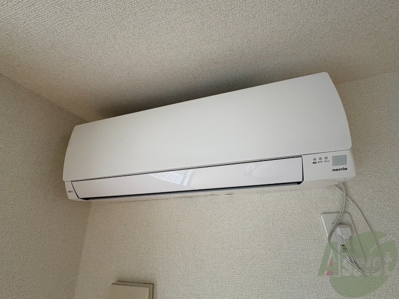 その他設備　エアコン付きです！夏でも冬でも安心ですね。