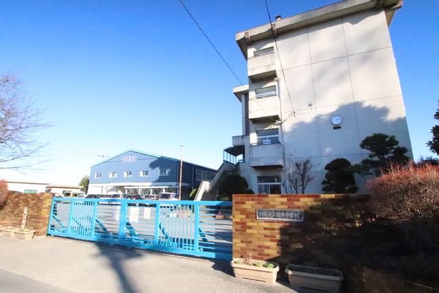 中学校　川越市立鯨井中学校（中学校）まで1300m