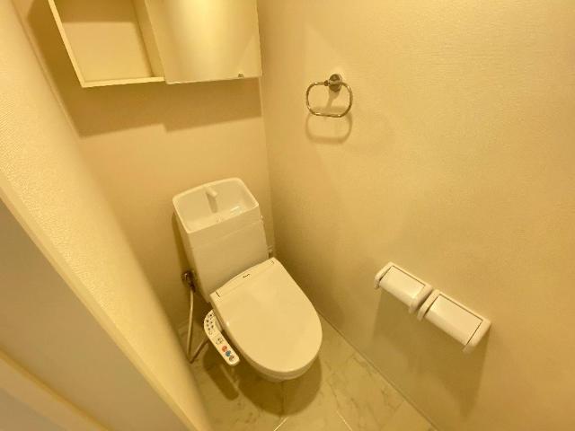 トイレ　シャワー付トイレ