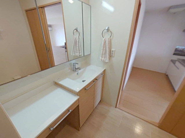 洗面設備　洗髪洗面化粧台