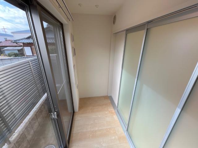 バルコニー　インナーバルコニー