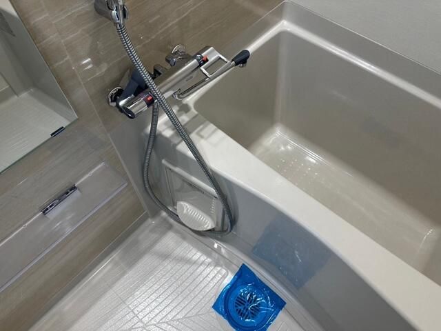 バス・シャワールーム　別部屋参考写真