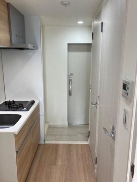 玄関　※別部屋参考写真