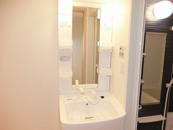 洗面設備　シャンプードレッサー！