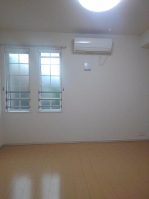 その他部屋・スペース　洋室６．７帖