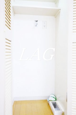 その他設備　室内洗濯機置き場です。