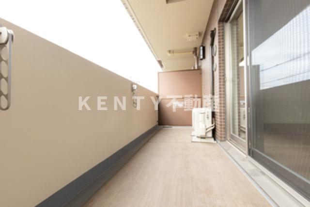 バルコニー　バルコニー付きです