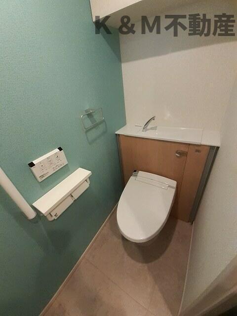 トイレ　清潔感のあるトイレです