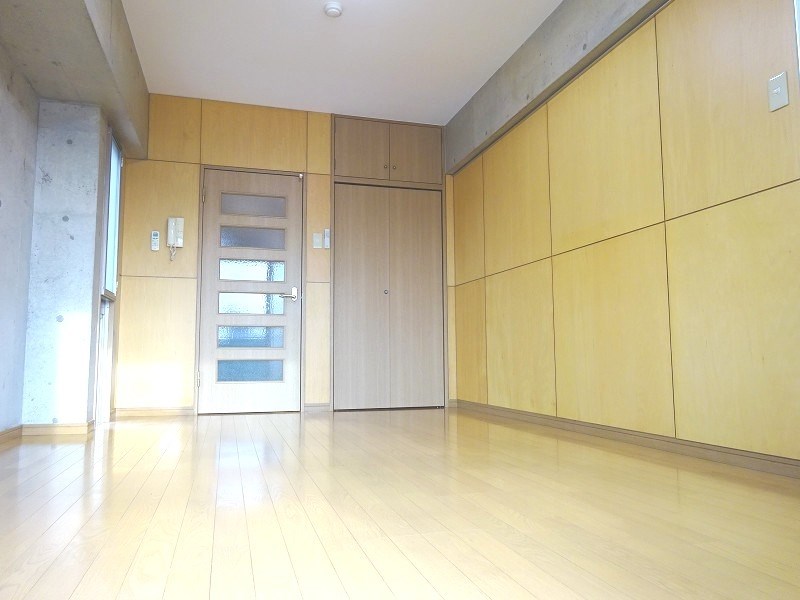 居室・リビング　居室6.7帖