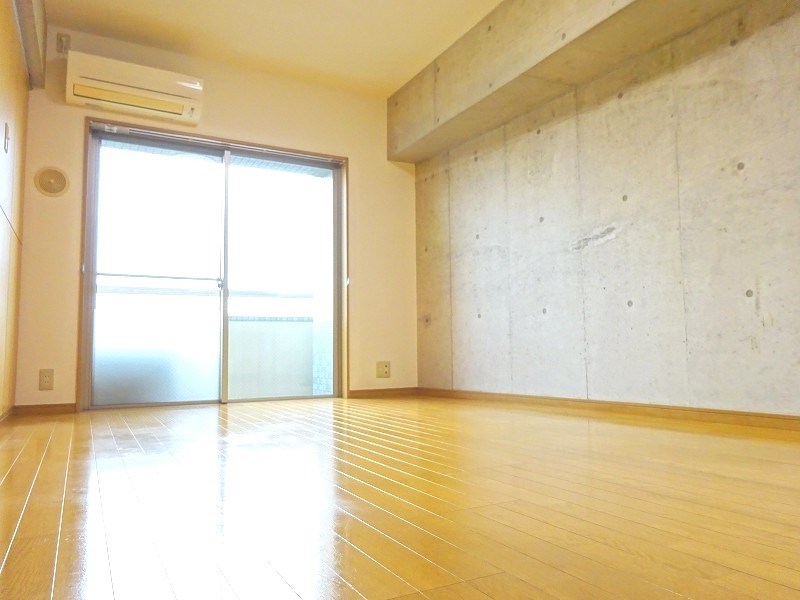 その他部屋・スペース　床はフローリング