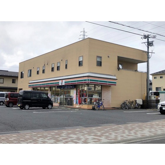 コンビニ　セブンイレブン篠ノ井布施五明店（コンビニ）まで375m