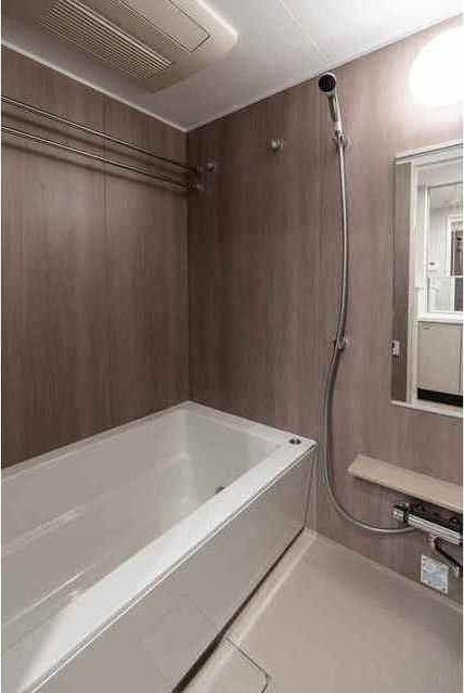 バス・シャワールーム　バス