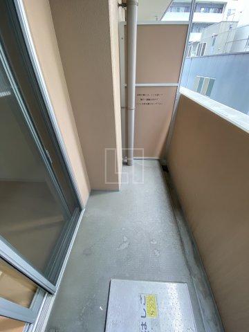 バルコニー　クロスレジデンス大阪新町　バルコニー