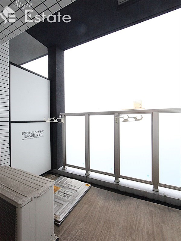 バルコニー　バルコニー