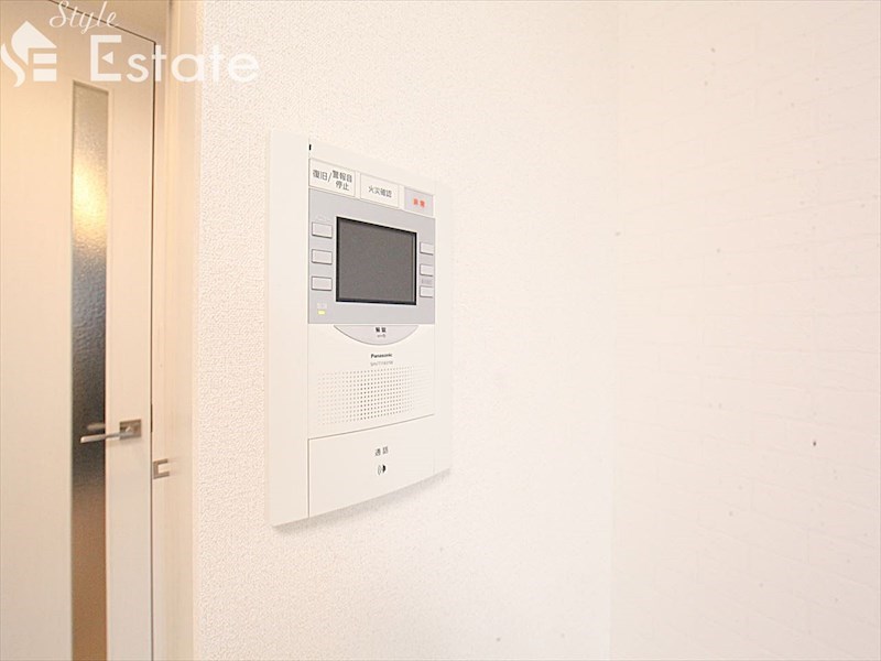 セキュリティ　モニター付きインターホン
