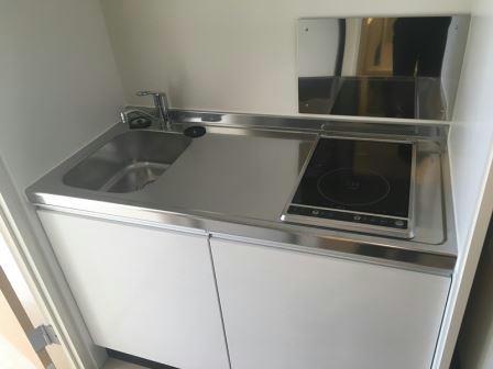 キッチン　コンロの仕様が異なる場合があります