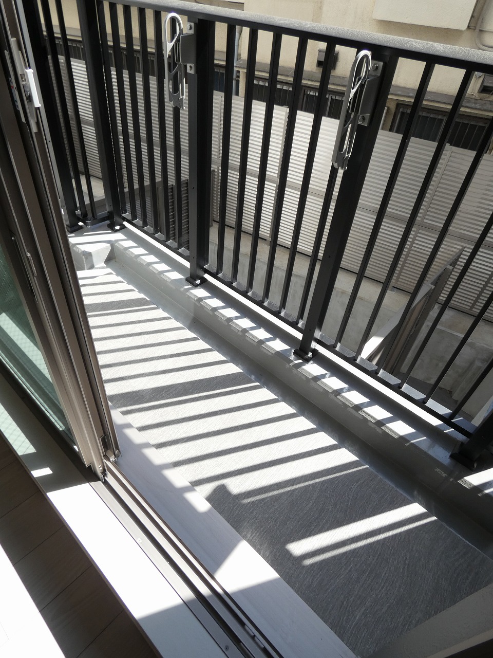 バルコニー　バルコニー