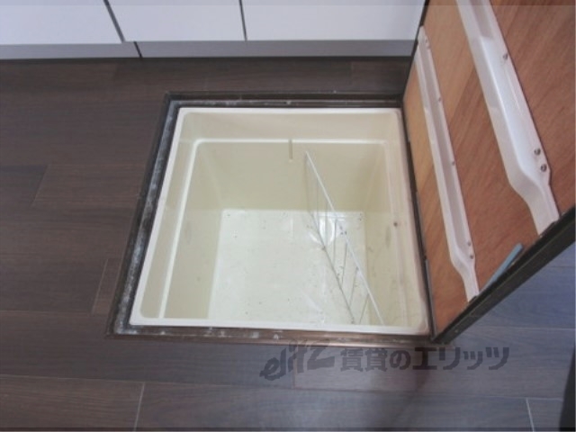 その他　床下収納