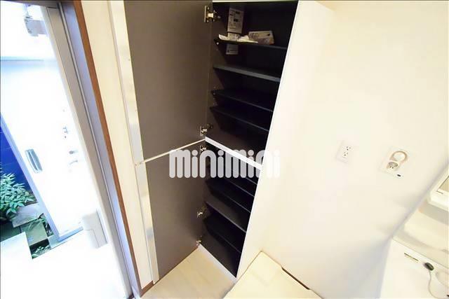 収納　シューズボックスです♪