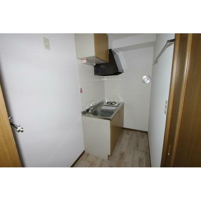 その他設備　キッチン全景