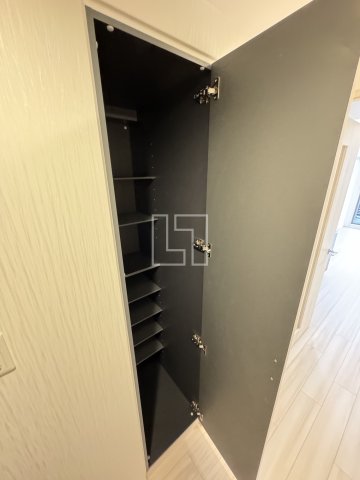 収納　プレジオ松屋町　シューズボックス
