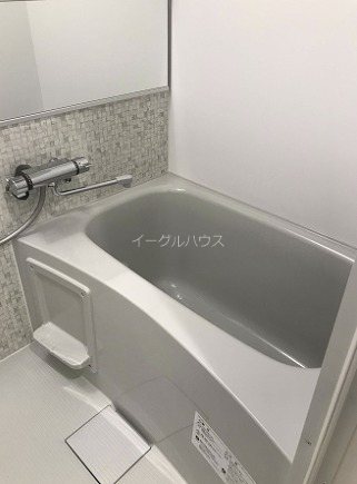 バス・シャワールーム　別部屋写真使用