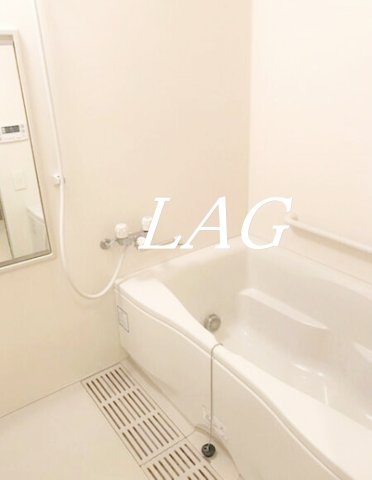 バス・シャワールーム　お風呂です。