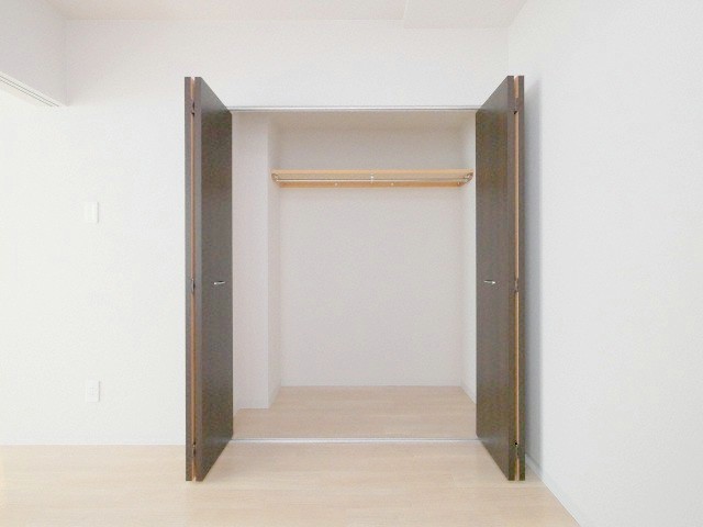 収納　ウォークインクローゼットです☆