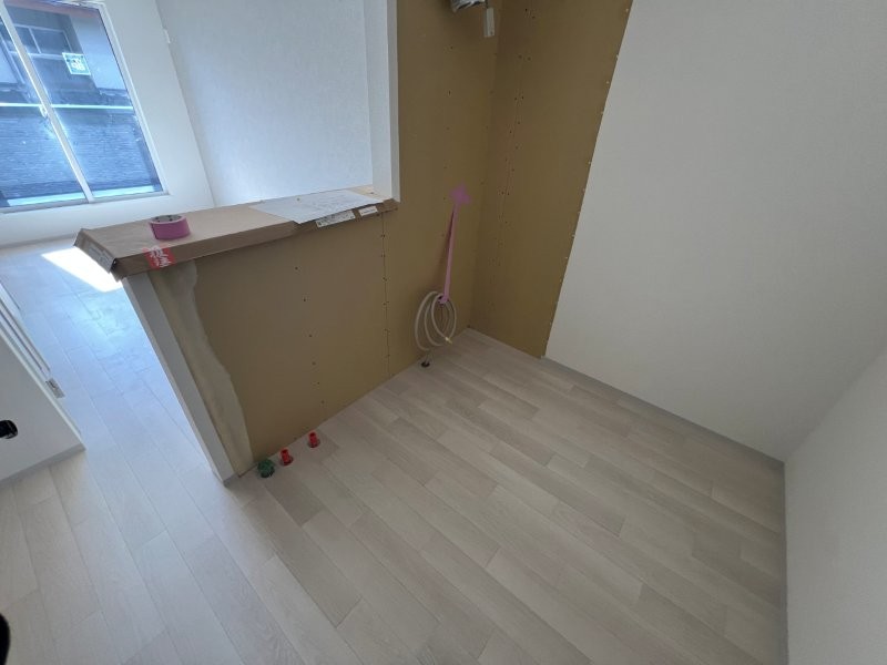 キッチン　建築中の画像です。