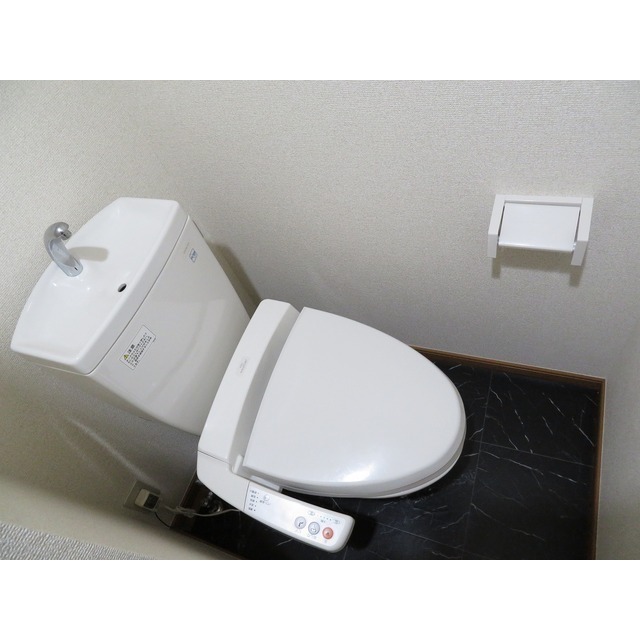 トイレ　トイレ