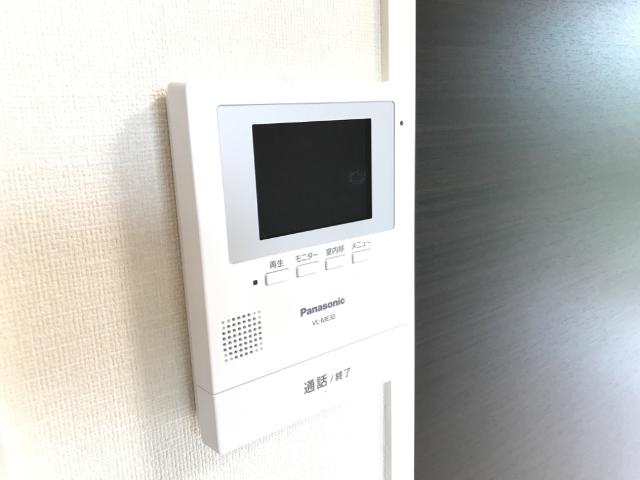 セキュリティ　カメラ付インターホン（イメージ）