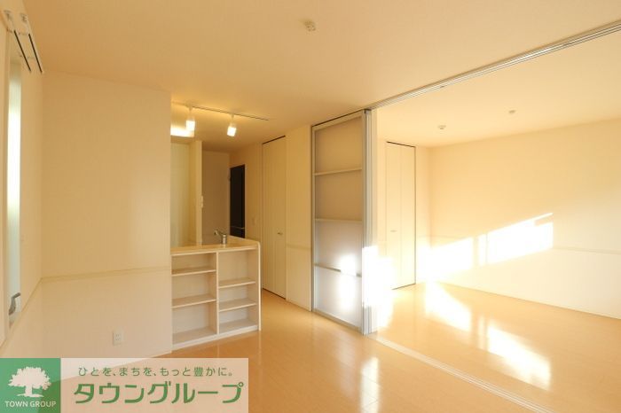 居室・リビング　※別号室参考写真です