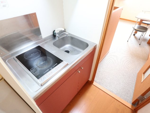 キッチン　キッチンでお料理をお楽しみください