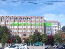 中学校　私立藤女子中学校（中学校）まで453m