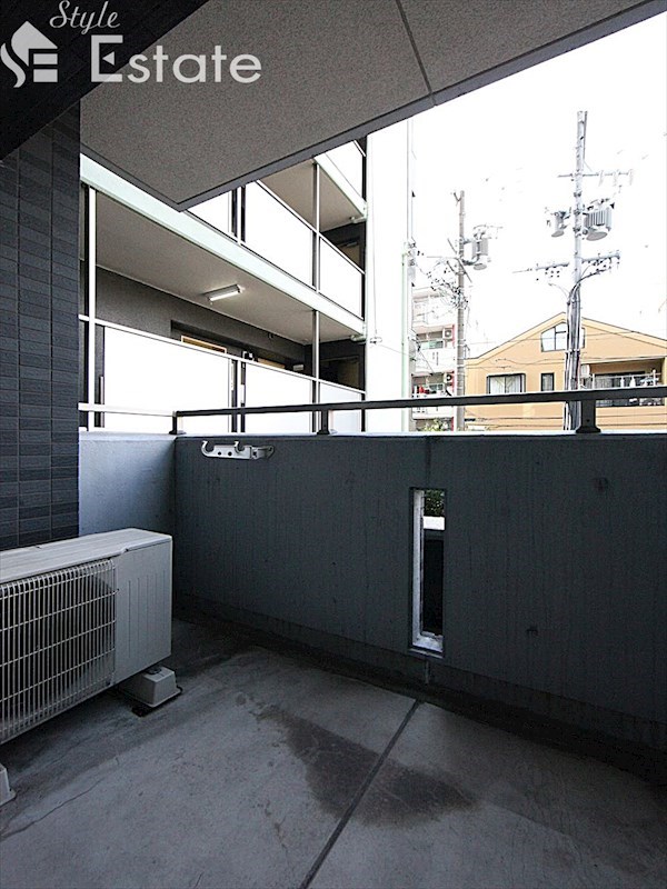 バルコニー　バルコニー