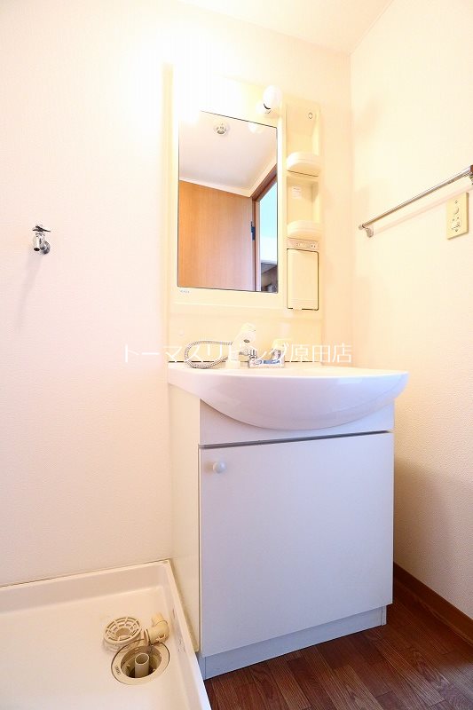洗面設備　203号室写真