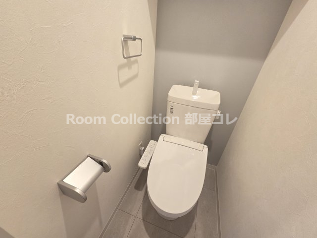 トイレ　※同物件他部屋写真 反転、色違いの場合有 現況優先