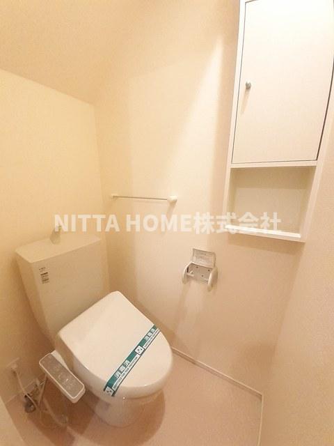 トイレ　もちろんウォシュレット付きのトイレです◇